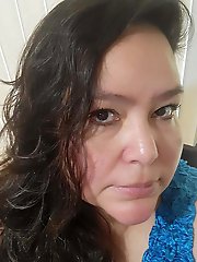 All-natural older MILFs are baring it all on pix