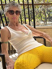 Enjoying myself in Waikiki