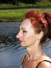 Mature housewives want to have sex with boyfriend